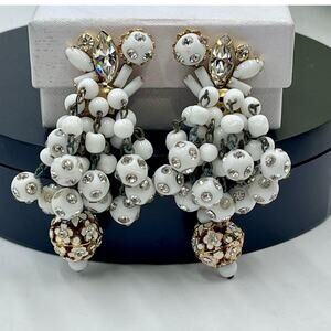 Hattie Carnegie Vintage Signed White Beaded Cluster Cha Cha Clip On Earrings